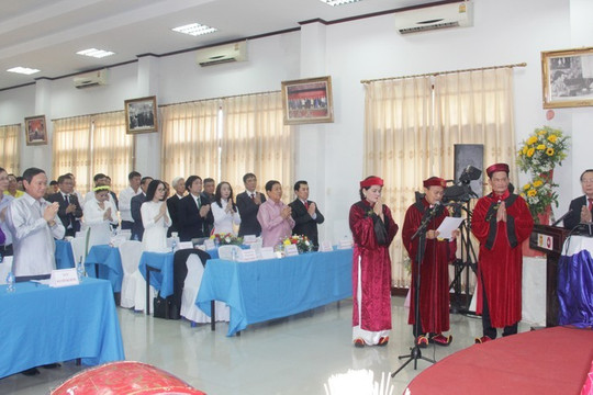 Kiều bào Lào, Thái Lan, Mỹ long trọng tổ chức Ngày Giỗ Tổ Hùng Vương