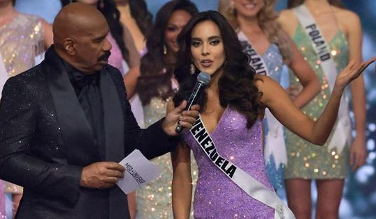 Nhiều quốc gia trở lại thi Hoa hậu Hoàn vũ dưới thời nữ tỷ phú chuyển giới