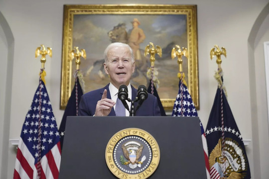 Tổng thống Biden triệu tập cuộc họp về trần nợ công