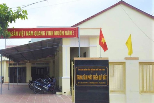 Bắt tạm giam Phó Giám đốc Trung tâm Phát triển quỹ đất TP Kon Tum
