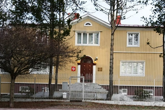 Lãnh sự quán ở Phần Lan bị tấn công, Nga phản ứng gay gắt