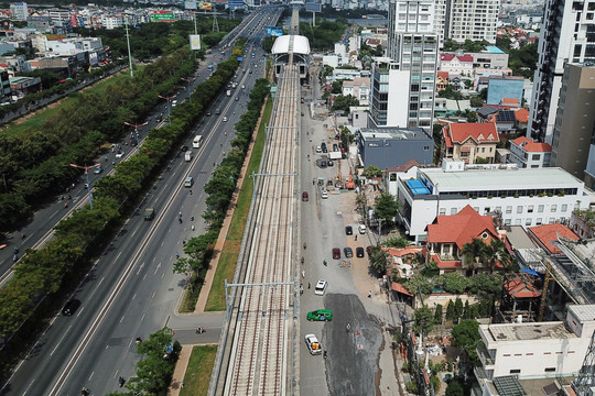 Cấp tập xây dựng đường Song Hành xa lộ Hà Nội