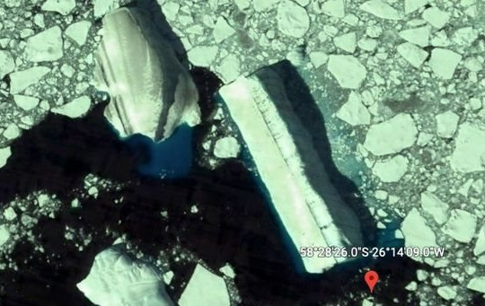 Phát hiện "phi thuyền ngoài hành tinh" dài hơn 200m ở Nam Cực