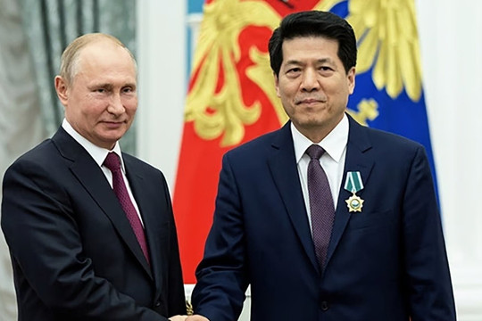 Chân dung nhà môi giới hòa bình được Trung Quốc cử tới Ukraine