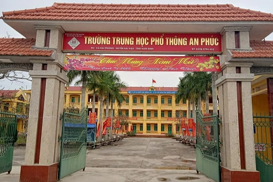 Nam Định: Nam sinh lớp 11 bị đâm tử vong là học sinh hiền lành