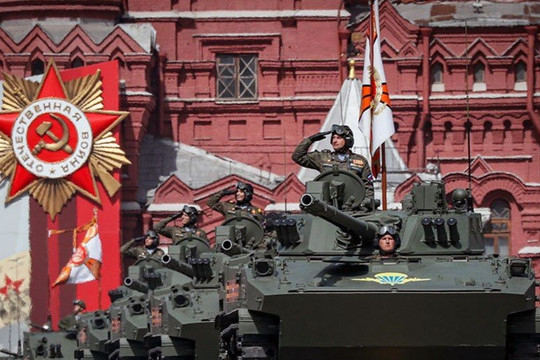Nga rầm rộ duyệt binh kỷ niệm Ngày Chiến thắng