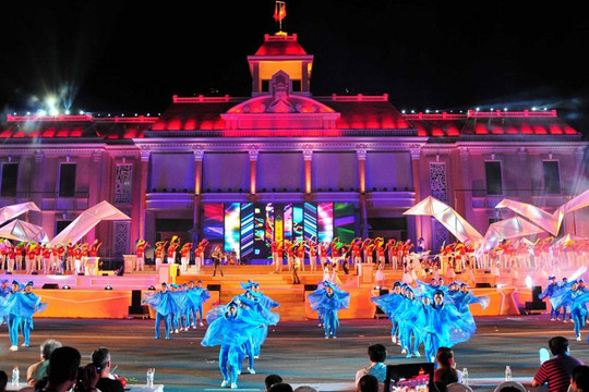 Festival biển Nha Trang 2023: Đại tiệc của âm thanh và ánh sáng