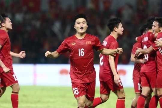 U22 Việt Nam hoà đáng tiếc U22 Thái Lan, gặp U22 Indonesia ở bán kết SEA Games 32