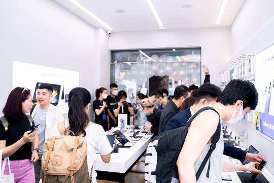 MT Smart thêm cửa hàng trải nghiệm cao cấp sản phẩm Samsung