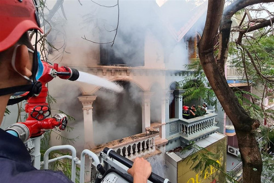 Bộ Công an khuyến cáo những kỹ năng cần thiết để xử lý khi có cháy