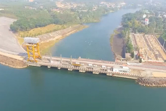 Video: Hồ Thác Bà -Yên Bái: một di tích lịch sử cấp Quốc gia