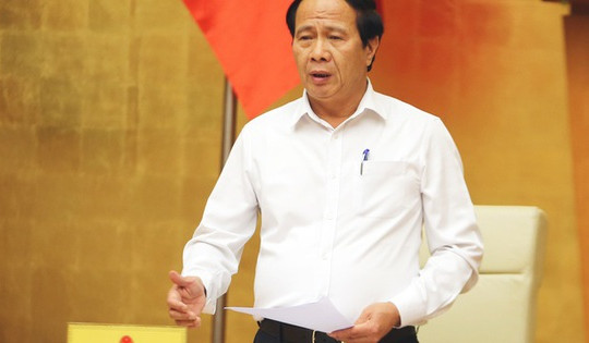 Phó trưởng Ban công tác đại biểu QH trả lời về sự vắng mặt của Phó Thủ tướng Lê Văn Thành