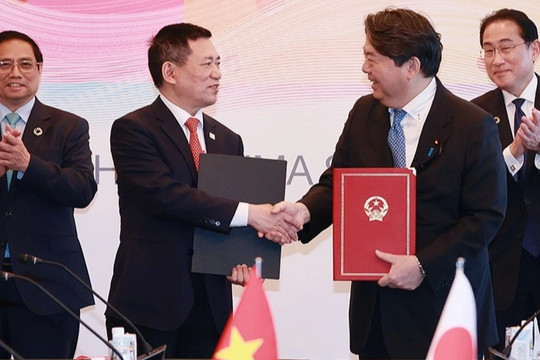 Việt Nam - Nhật Bản ký 3 dự án hợp tác ODA trị giá 500 triệu USD