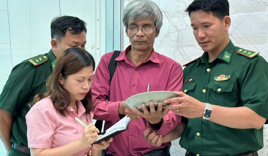 Cổ vật khai thác trái phép ở Quảng Ngãi thuộc thời Minh - Thanh