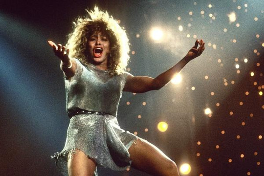 Tina Turner: Càng bị dìm xuống đáy, càng ngoi lên mãnh liệt