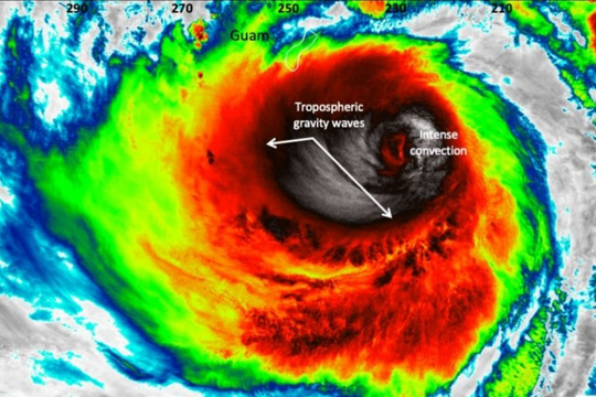 Mawar – siêu bão mạnh nhất thế giới ba năm qua sắp đổ bộ Philippines