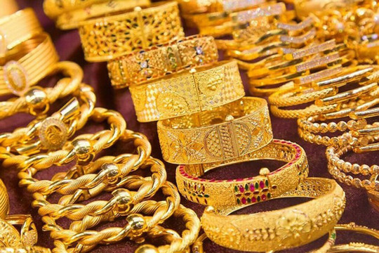 Điểm tin kinh doanh 29/5: Bất chấp đà sụt giảm của giá vàng quốc tế, vàng SJC ‘vững’ mốc 67 triệu đồng/lượng