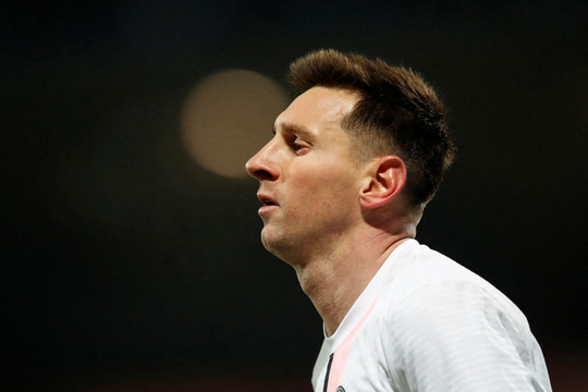PSG vỡ mộng với Messi