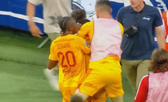 Vụ bê bối chấn động vòng cuối Ligue 2