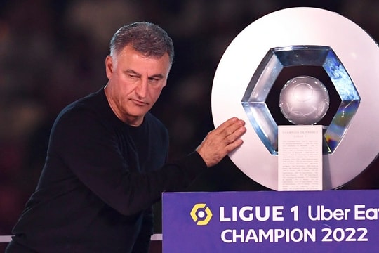 PSG sa thải HLV Christophe Galtier