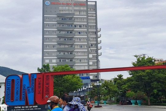 Trường Đại học Quy Nhơn xin lỗi vì cán bộ tuyển sinh ứng xử không khéo