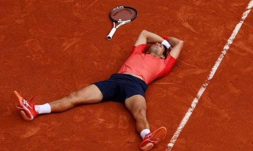 Djokovic lần thứ 3 vô địch Roland Garros, thiết lập kỷ lục 23 Grand Slam