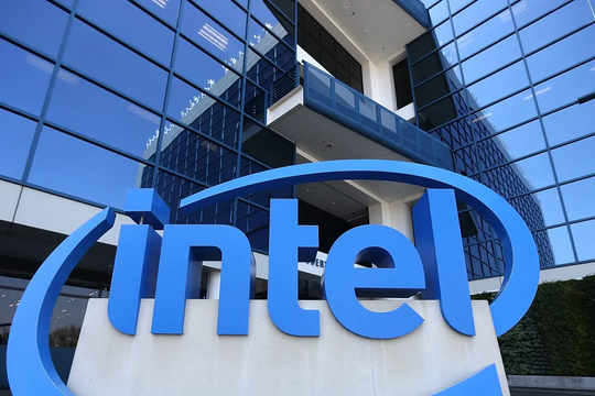 Intel 'chốt' đầu tư 33 tỷ USD vào hai nhà máy chip tại Đức
