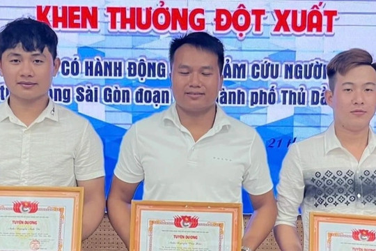 Khen thưởng đột xuất 3 thanh niên cứu 2 mẹ con đuối nước trên sông Sài Gòn