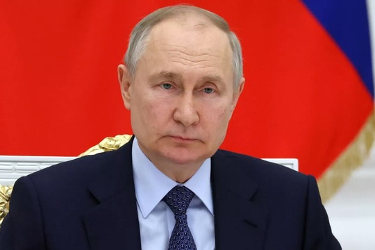 Ông Putin tuyên bố sẽ bảo vệ nước Nga khỏi sự phản bội