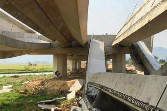 Vụ gãy dầm cầu cao tốc Bắc - Nam: Thủ tướng yêu cầu kiểm tra chất lượng