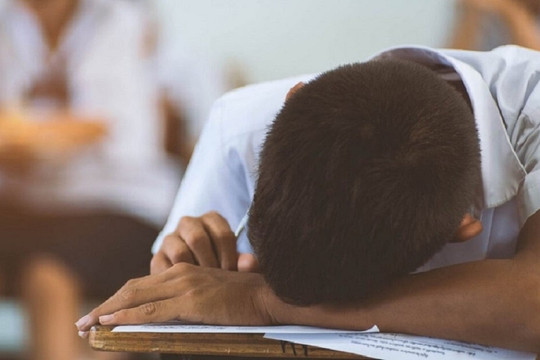 Thí sinh bị điểm 0 vì ngủ quên ở kỳ thi tốt nghiệp 2022 được miễn thi tiếng Anh