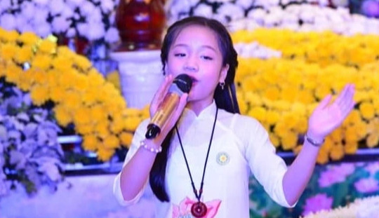 Ca nương trẻ nhất Việt Nam - Tú Thanh qua đời tuổi 14 vì tai nạn giao thông