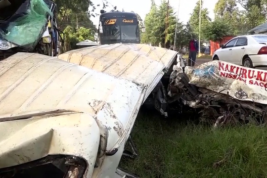 Hơn 50 người thiệt mạng trong vụ tai nạn liên hoàn thảm khốc ở Kenya