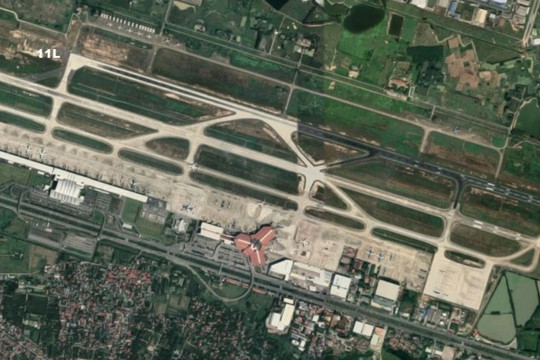 Hai máy bay suýt va nhau ở Nội Bài: Do kiểm soát viên không lưu mắc sai sót