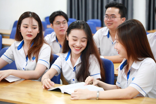 Trường ĐH Công Thương TP.HCM công bố điểm chuẩn xét tuyển sớm