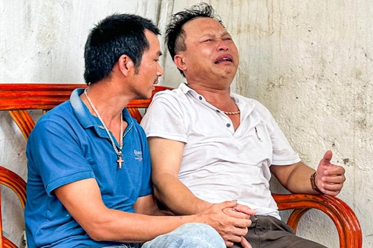 Vụ cháy nhà 3 người tử vong ở Hà Nội: 'Con ơi, con ở đâu về với bố'