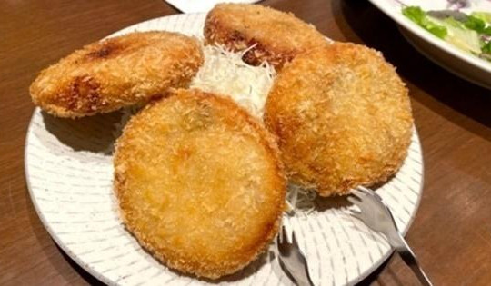 Món bánh khoai tây Nhật Bản muốn ăn mời xếp hàng đợi 35 năm