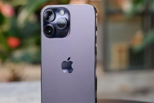 Điểm tin công nghệ 17/7: Ốp lưng iPhone 15 Pro Max dần lộ diện, hé lộ cụm camera chiếm gần 1/4 mặt sau