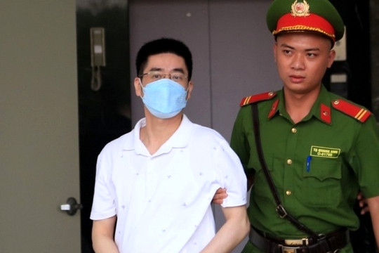 Viện kiểm sát chứng minh cựu điều tra viên Hoàng Văn Hưng lừa đảo chiếm đoạt 800.000 USD