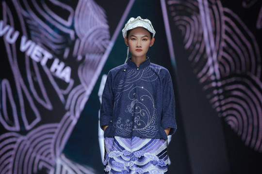 Tuần thời trang quốc tế “thắp lửa” cho giá trị truyền thống Việt Nam