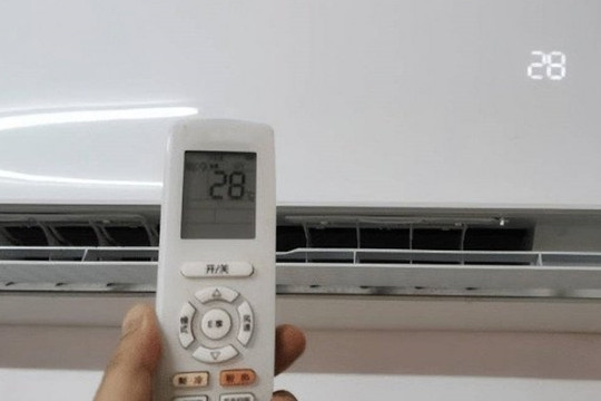 Bật điều hòa 28 độ, qua một đêm tốn bao nhiêu tiền điện? Đây mới là mức nhiệt tiết kiệm điện nhất