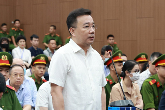 Cựu Phó Chủ tịch Hà Nội Chử Xuân Dũng: 'Tôi là tội đồ trong phòng chống dịch'