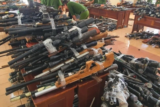 Công an Đắk Lắk thu hơn 4.500 vũ khí do người dân giao nộp