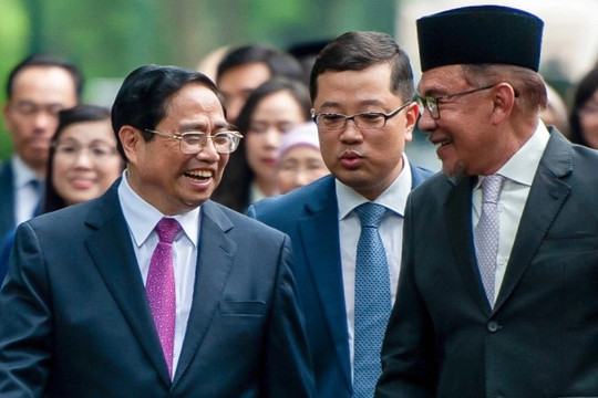 Thủ tướng Phạm Minh Chính chủ trì lễ đón Thủ tướng Malaysia thăm Việt Nam