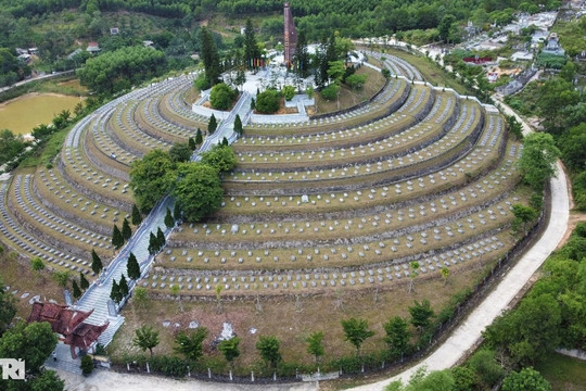 Nghĩa trang hình cánh cung - nơi yên nghỉ của liệt sỹ làm nhiệm vụ quốc tế