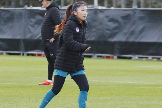 Huỳnh Như: 'Đội bóng yếu có thể gây bất ngờ ở World Cup'
