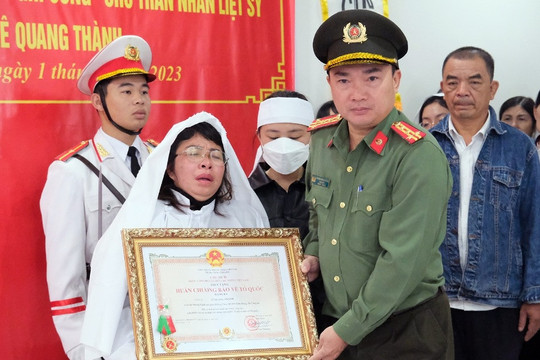 Ba cảnh sát hy sinh ở Lâm Đồng được truy tặng Huân chương Bảo vệ Tổ quốc hạng Ba