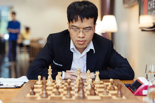 Lê Quang Liêm hòa đáng tiếc, phải đấu play-off ở World Cup cờ vua