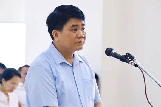 Cựu Chủ tịch Hà Nội Nguyễn Đức Chung sắp hầu tòa vụ 'thổi giá' cây xanh