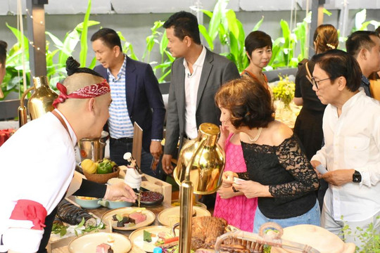 Đầu bếp Top Chef Việt Nam mang sản vật biển cả - sông ngòi – đất liền phục vụ thực khách
